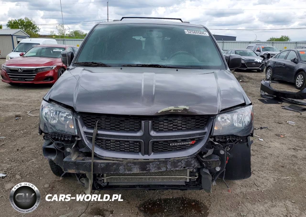 2017 Dodge Grand Caravan Gt VIN:2C4RDGEG2HR596451 - 5