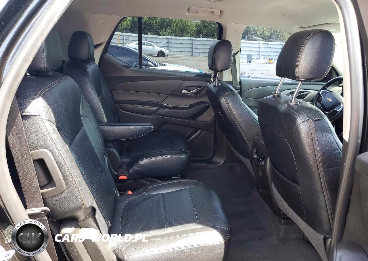 2019 Chevrolet Traverse Lt VIN:1GNERGKW2KJ209816 - 11