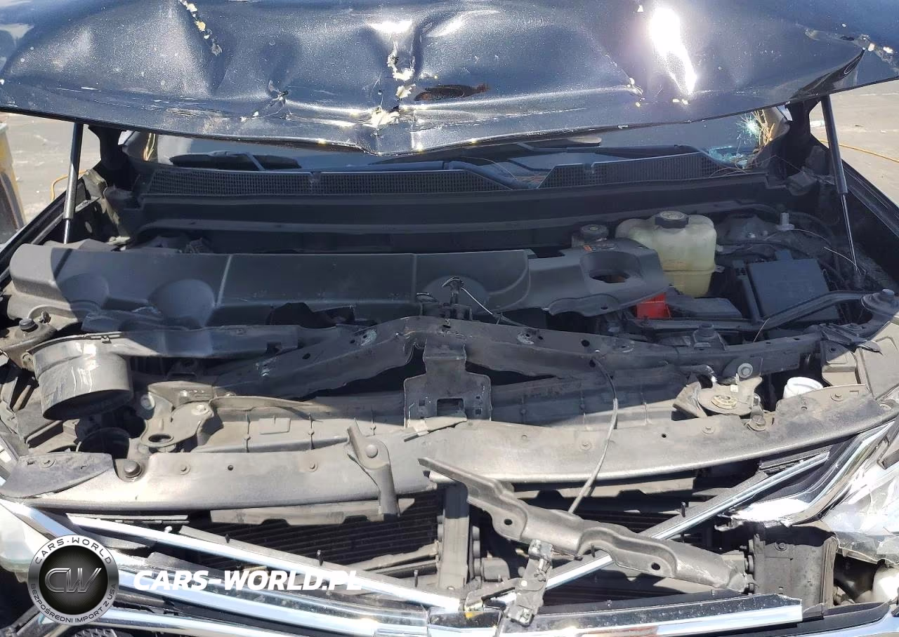 2019 Chevrolet Traverse Lt VIN:1GNERGKW2KJ209816 - 12