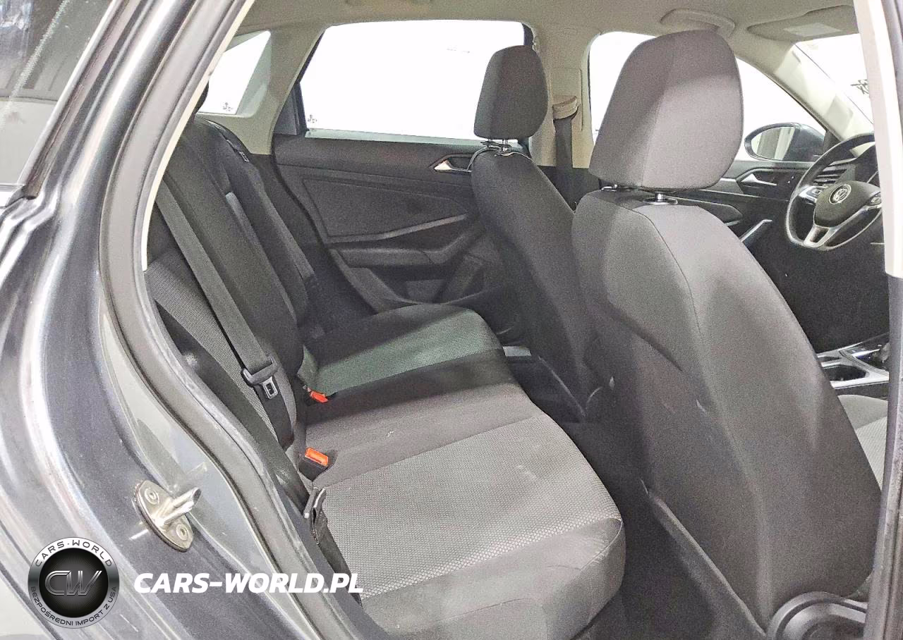 2019 Volkswagen Jetta VIN:3VWCB7BU4KM270037 - 10