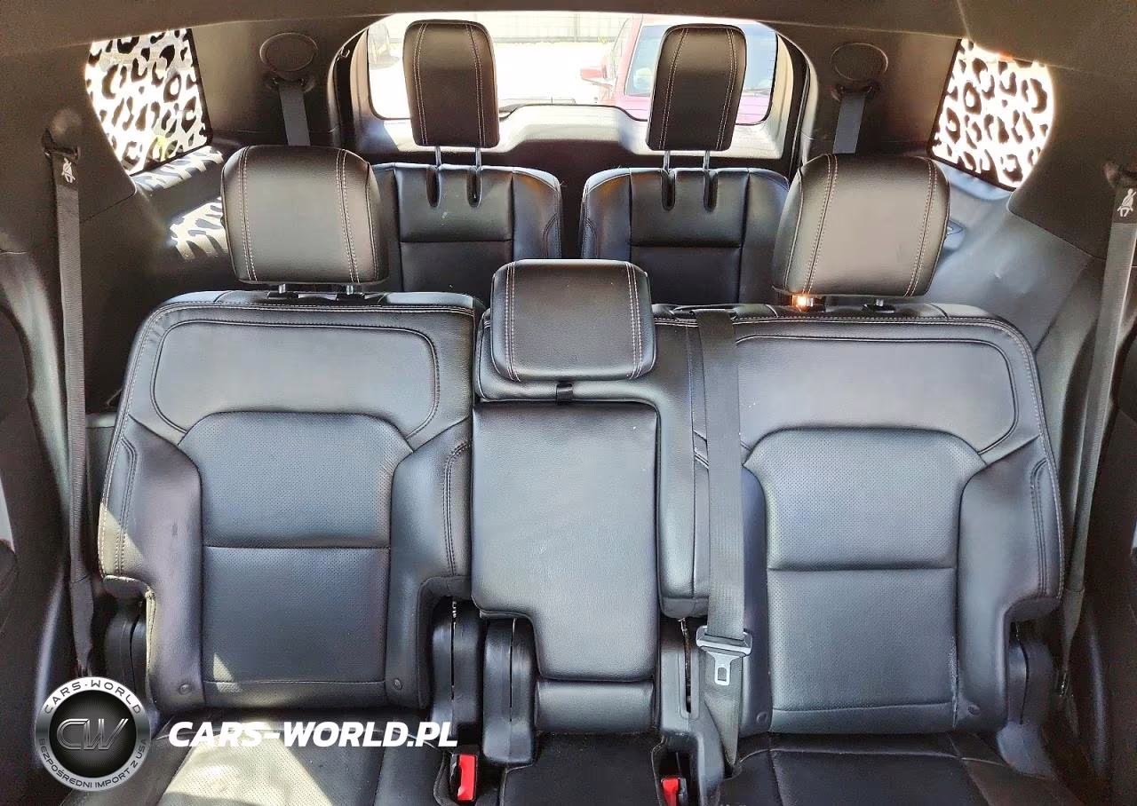 2017 Ford Explorer Limited VIN:1FM5K7F8XHGB04175 - 10