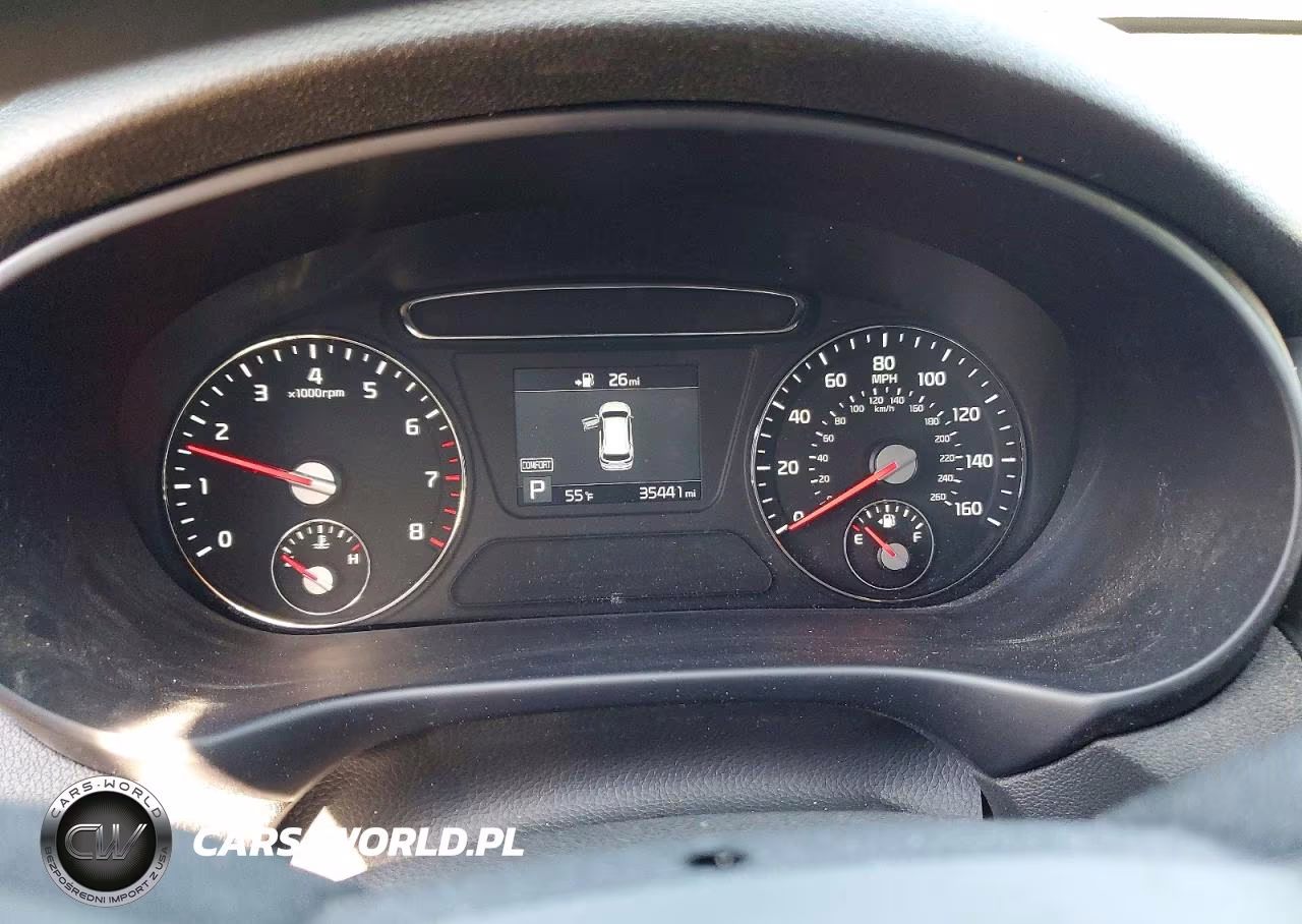 2019 Kia Sorento L VIN:5XYPG4A34KG582367 - 9