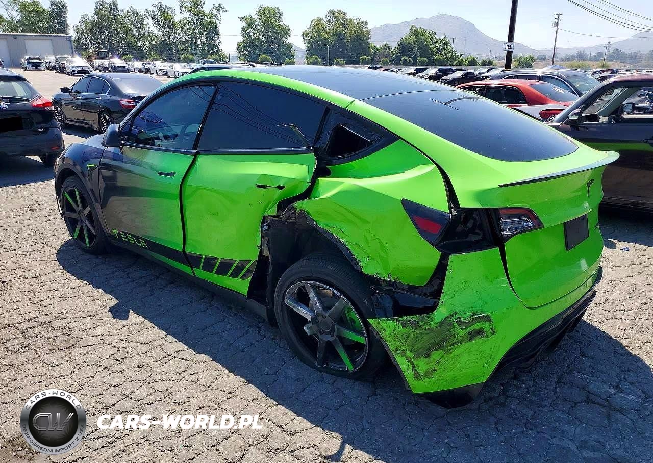 2021 Tesla Model Y VIN:5YJYGDEE6MF148543 - 2