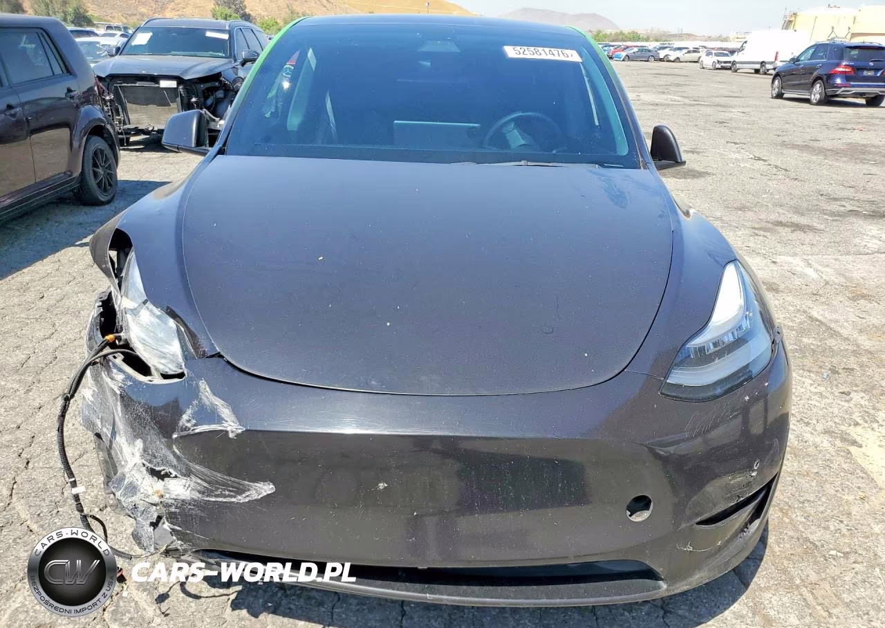 2021 Tesla Model Y VIN:5YJYGDEE6MF148543 - 5