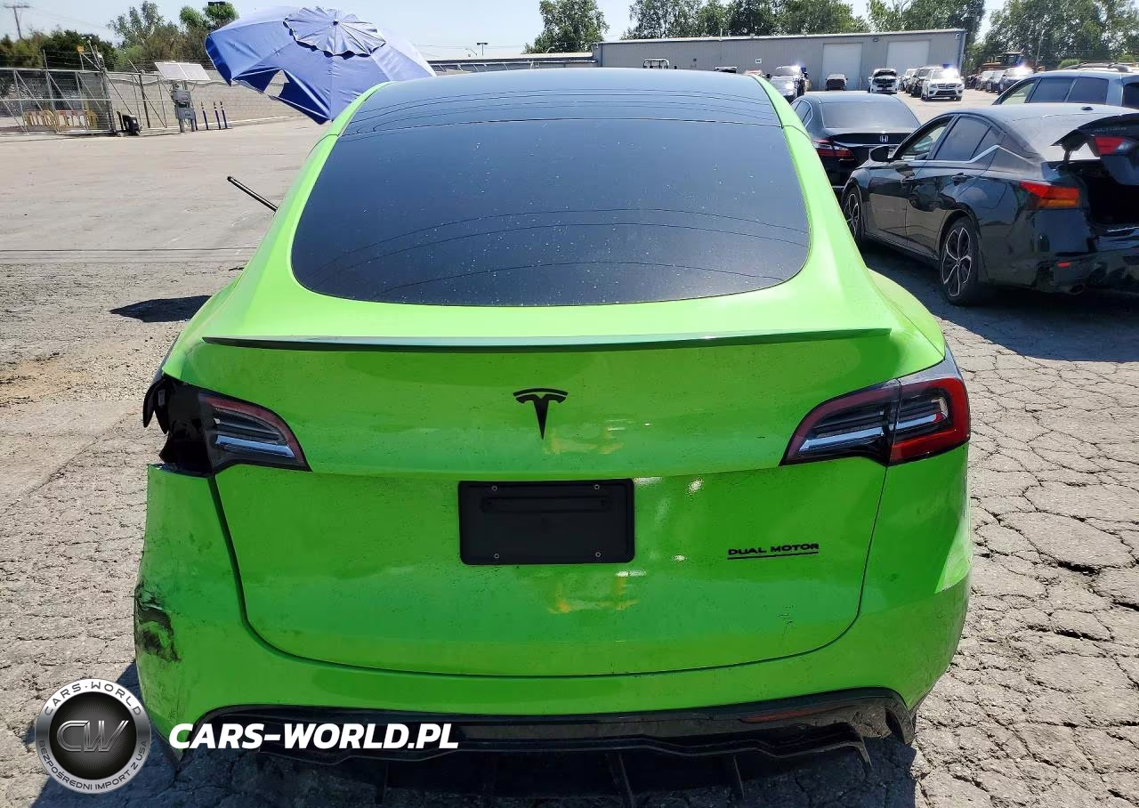 2021 Tesla Model Y VIN:5YJYGDEE6MF148543 - 6