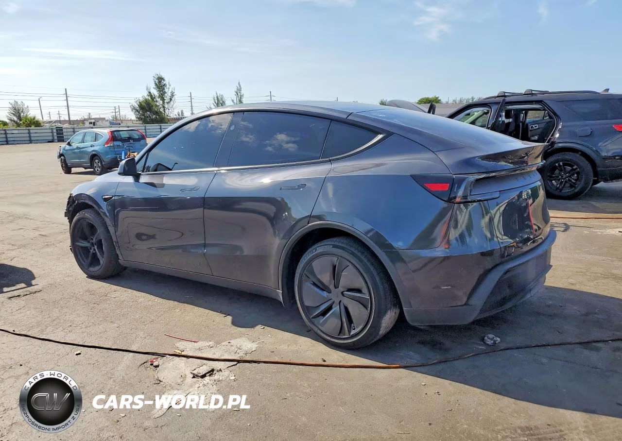 2026 Tesla Model Y VIN:7SAYGDEE1TA388288 - 2