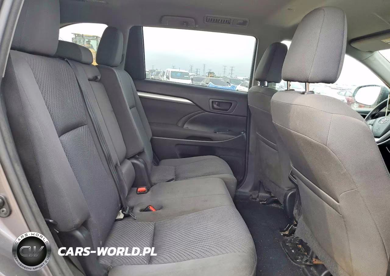 2014 Toyota Highlander Le VIN:5TDBKRFH1ES025742 - 10