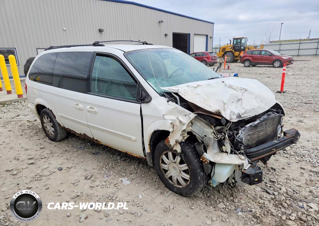 2006 Chrysler Town & Country Touring VIN:2A8GP54L06R655827 - 4