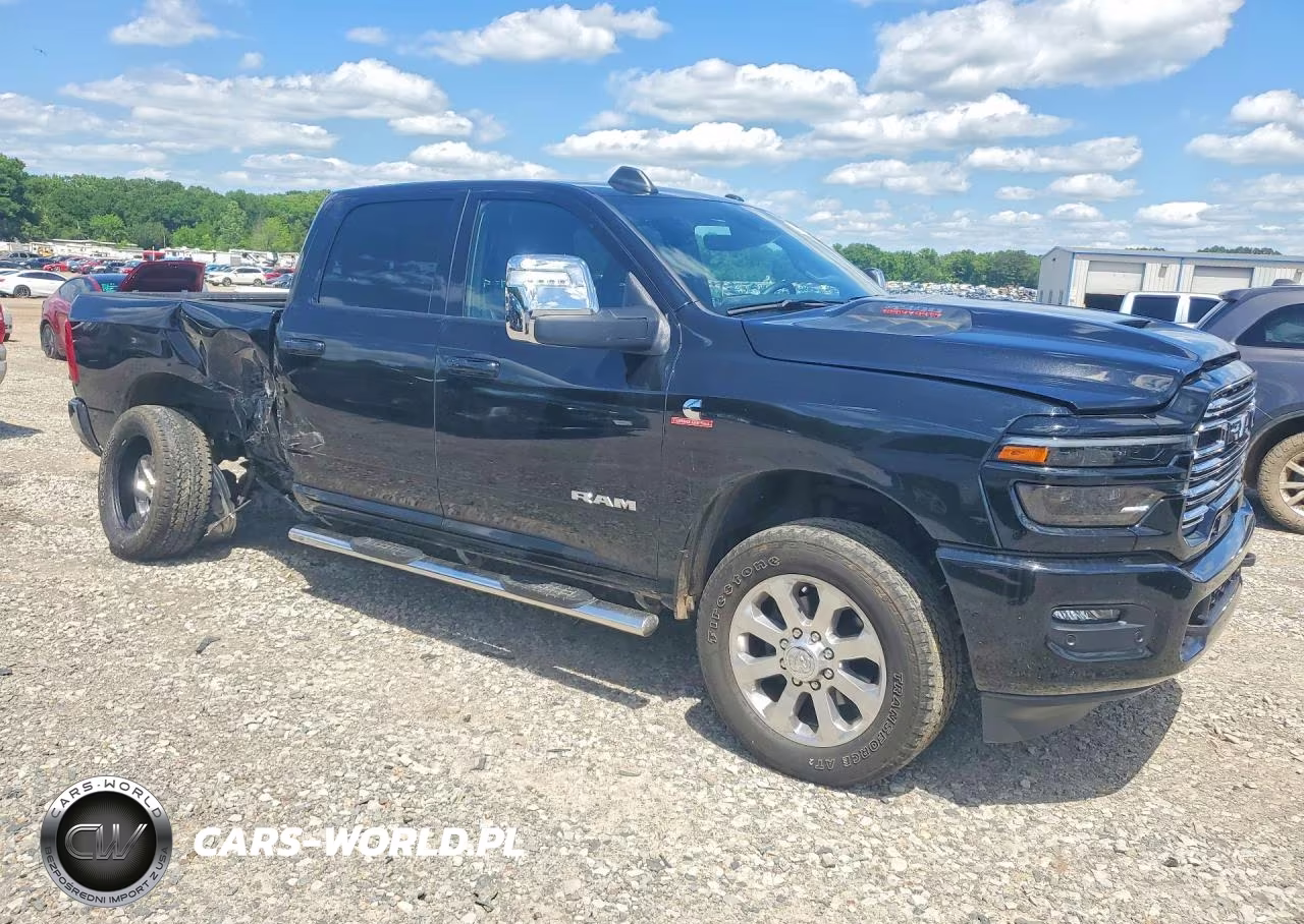 2025 Ram 2500 Laramie VIN:3C63R5FL1SG508887 - 4