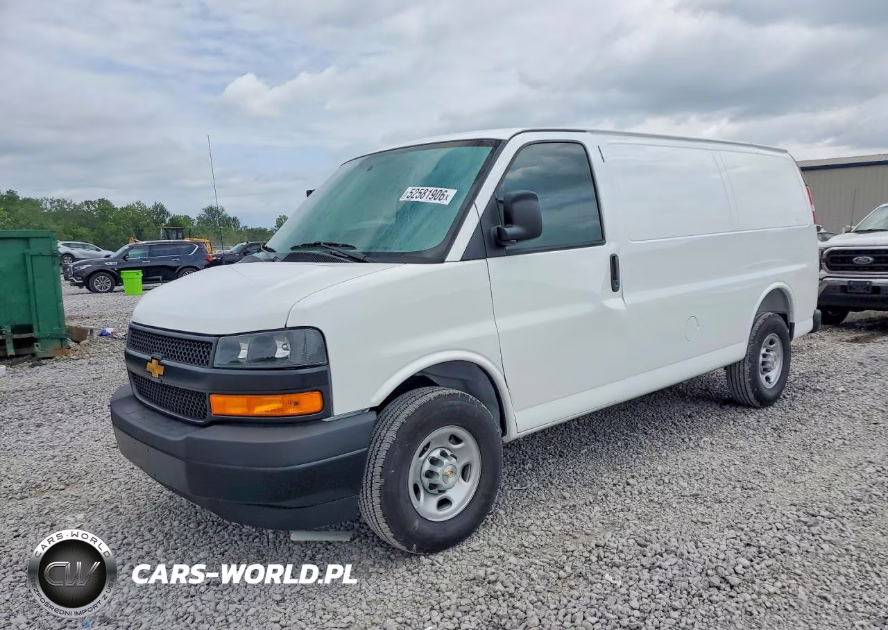 2026 Chevrolet Express G2500