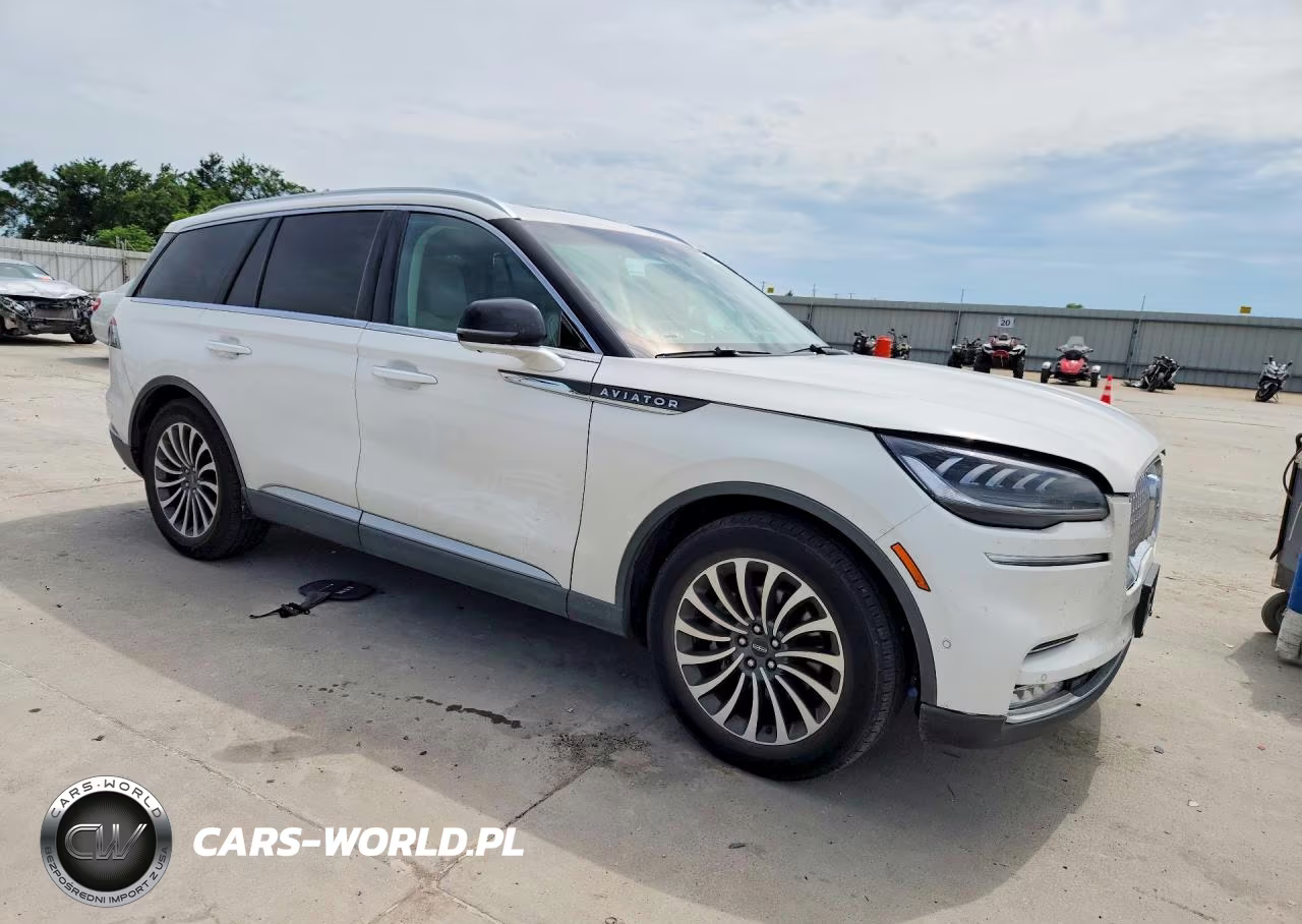 2020 Lincoln Aviator Reserve VIN:5LM5J7WC1LGL23667 - 4
