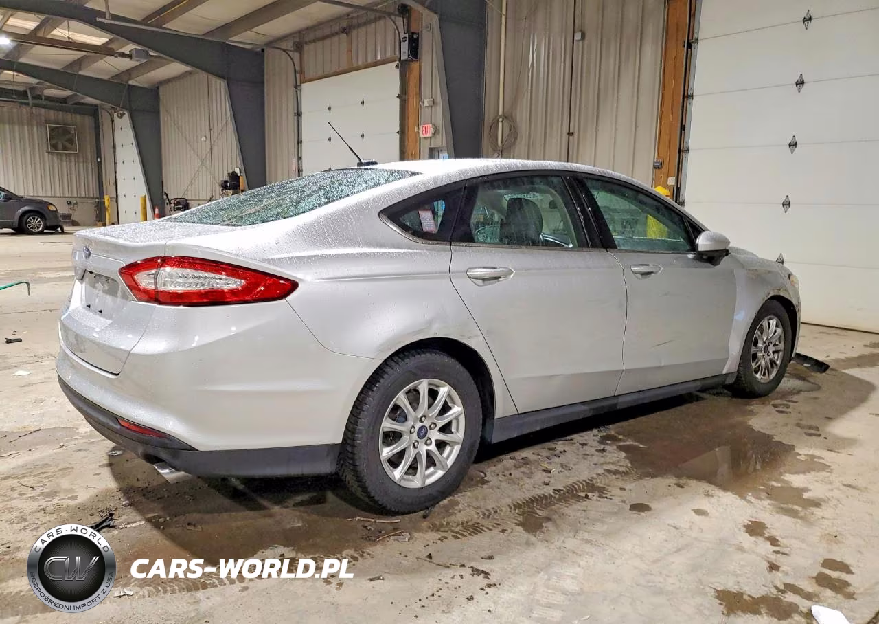 2016 Ford Fusion S VIN:3FA6P0G74GR325131 - 3