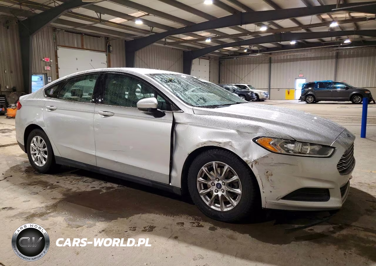 2016 Ford Fusion S VIN:3FA6P0G74GR325131 - 4
