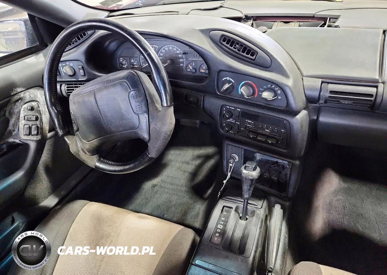 1994 Chevrolet Camaro VIN:2G1FP22SXR2193956 - 8