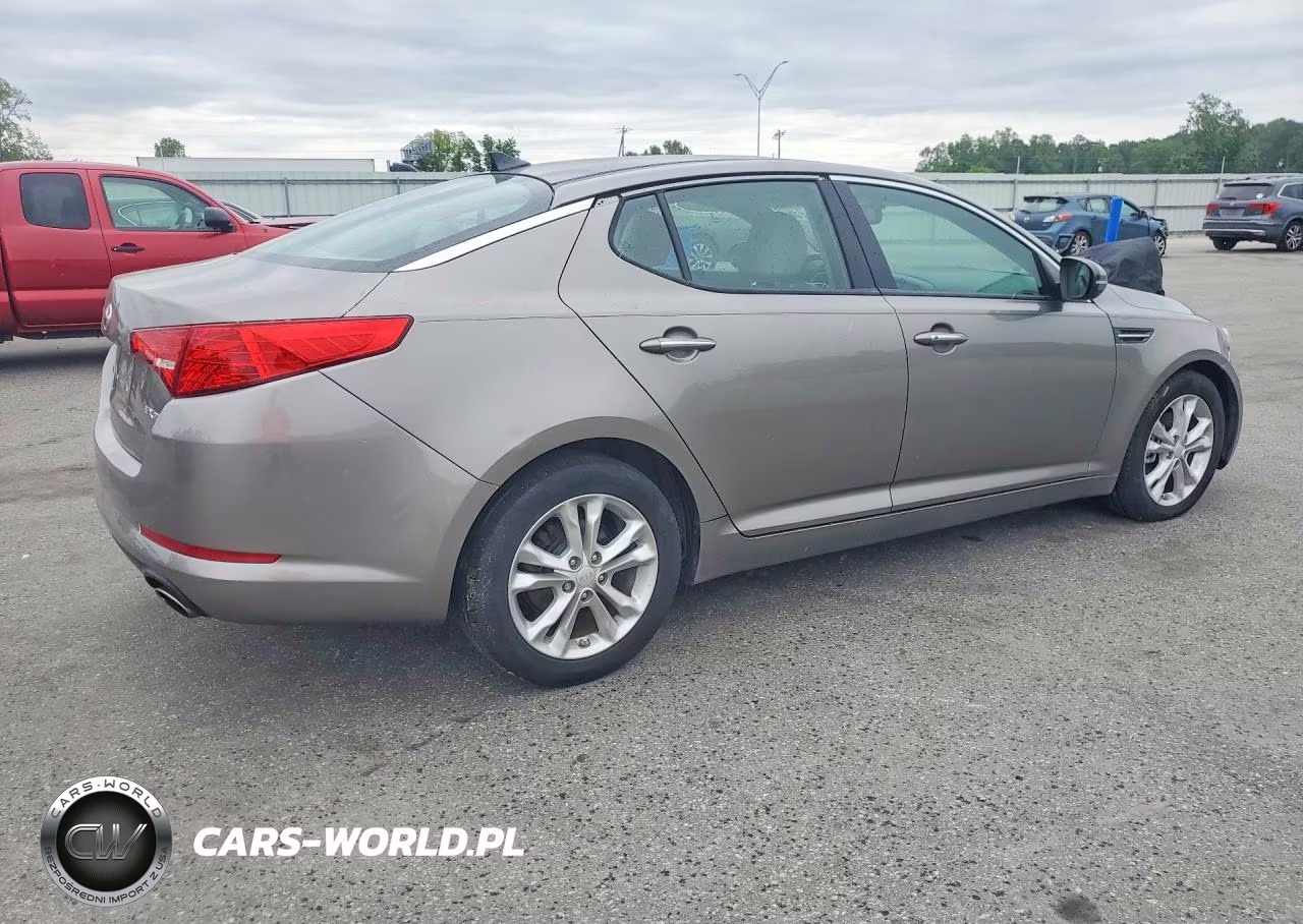 2013 Kia Optima Ex VIN:5XXGN4A79DG105661 - 3