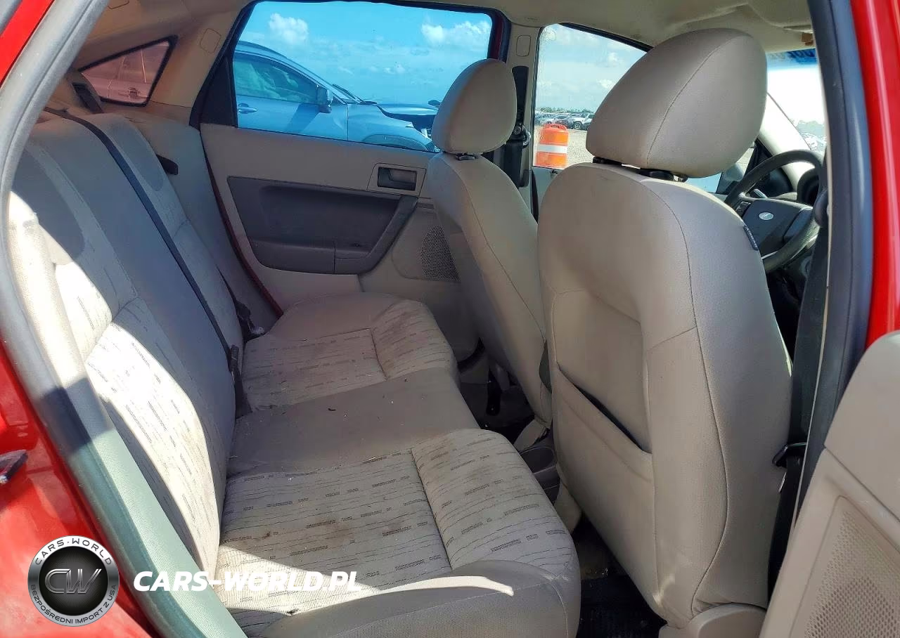 2008 Ford Focus Se VIN:1FAHP35N38W165866 - 10