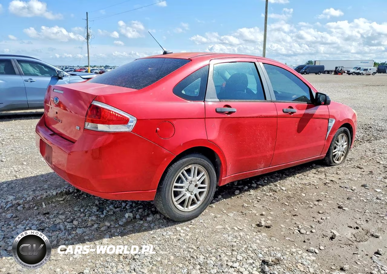2008 Ford Focus Se VIN:1FAHP35N38W165866 - 3