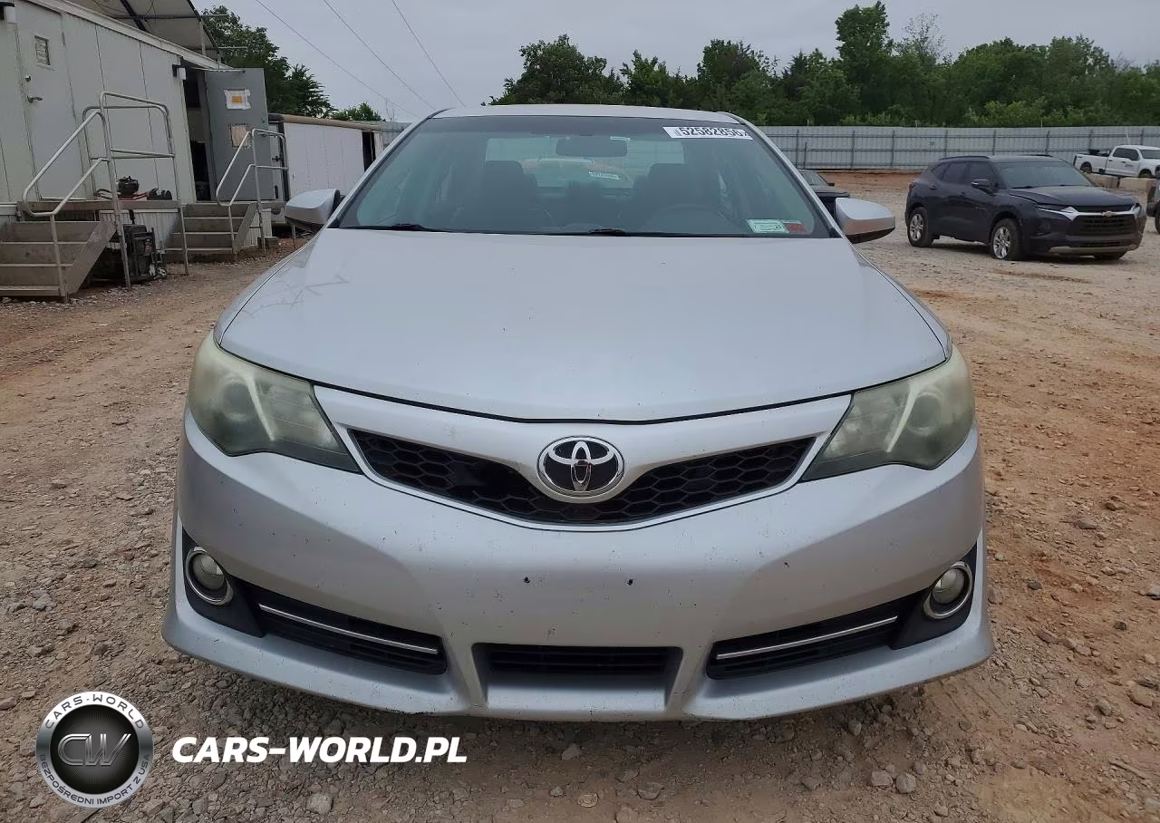 2014 Toyota Camry Se VIN:4T1BF1FK5EU343839 - 5