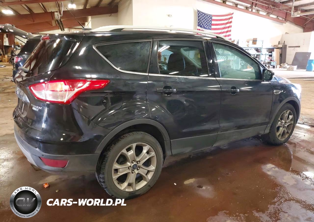 2015 Ford Escape Titanium VIN:1FMCU9JXXFUB23139 - 3