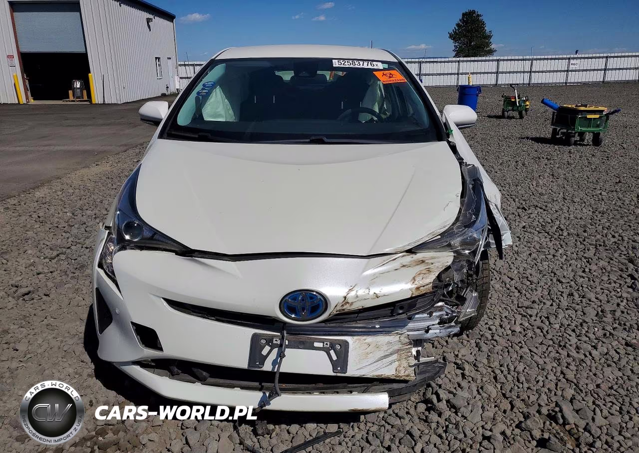 2017 Toyota Prius Two VIN:JTDKBRFU3H3563281 - 5
