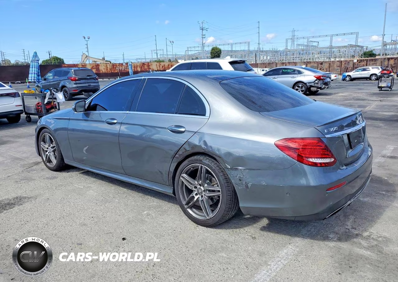 2017 Mercedes-Benz E 300 VIN:WDDZF4JB6HA138117 - 2