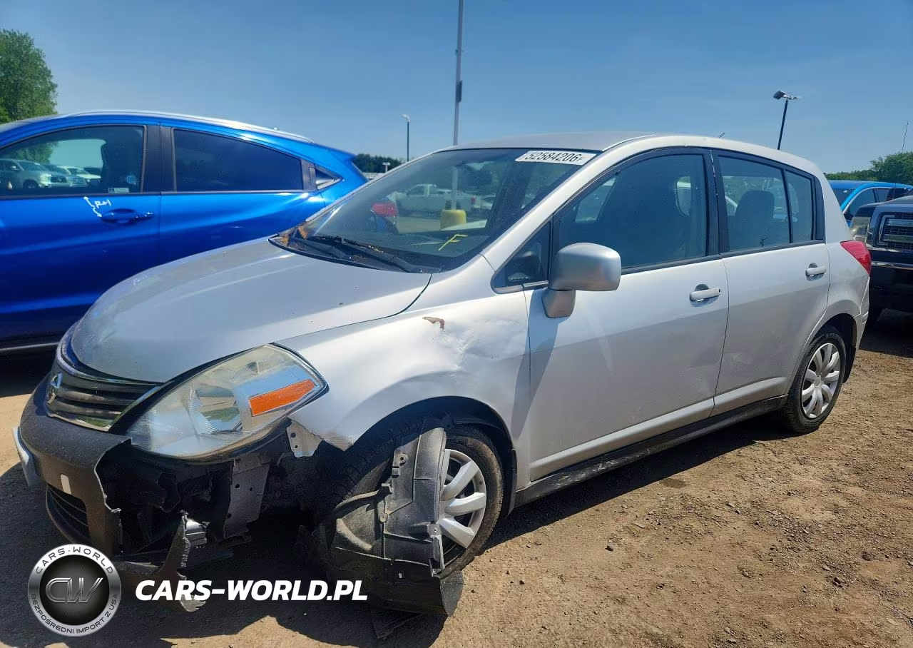 2011 Nissan Versa 1.8 S