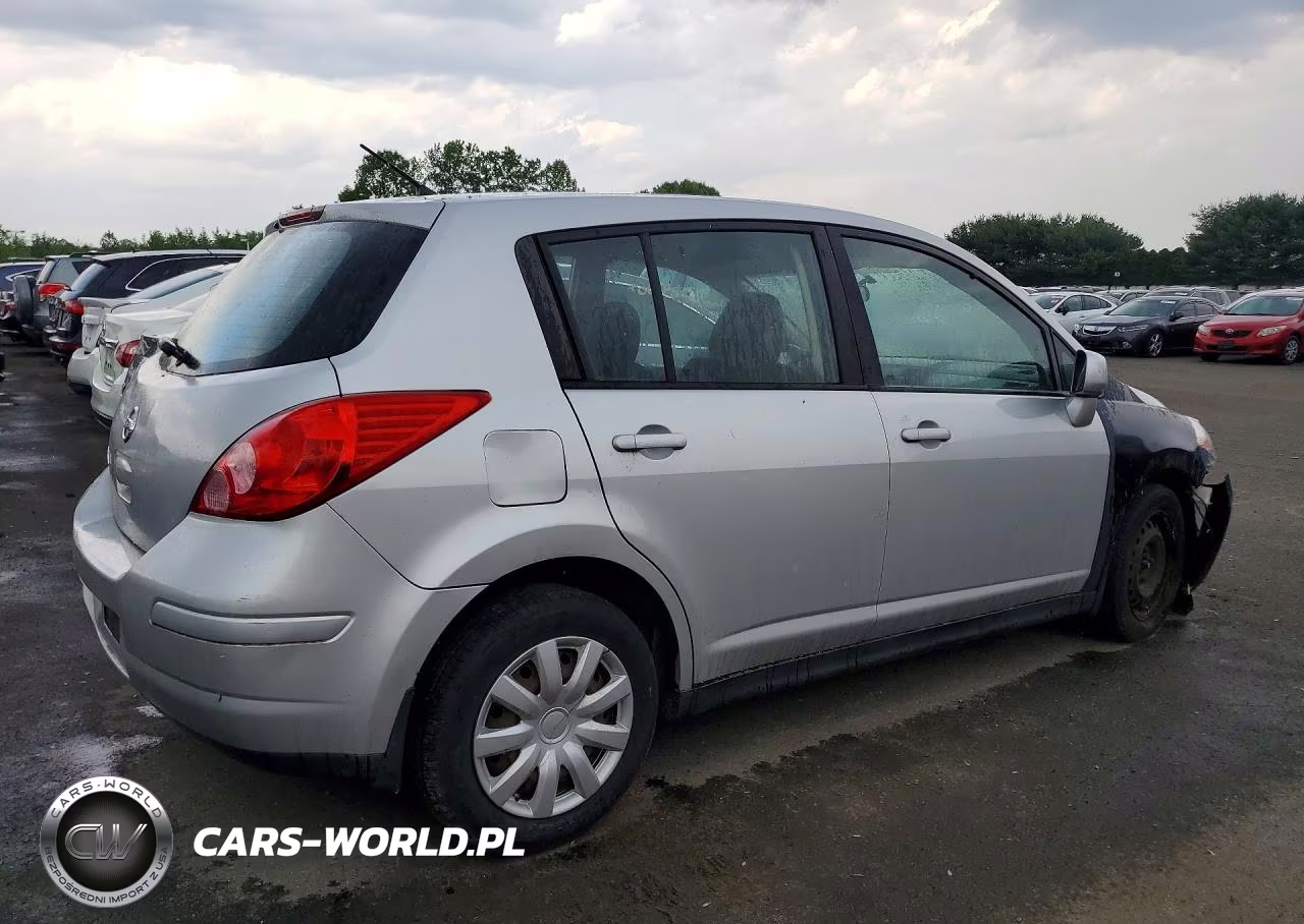2011 Nissan Versa 1.8 S VIN:3N1BC1CP2BL456542 - 3