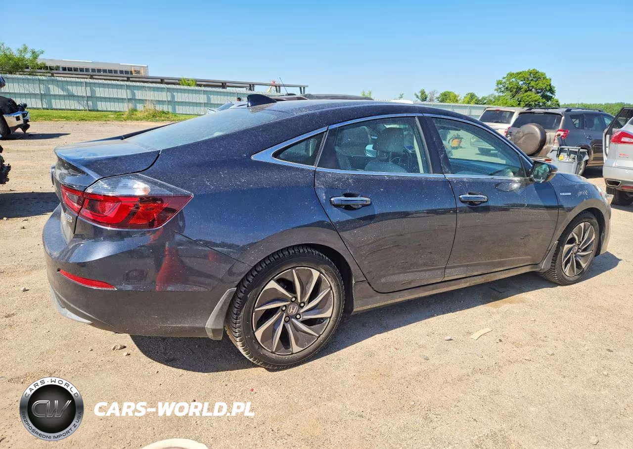 2022 Honda Insight Touring VIN:19XZE4F97NE001974 - 3
