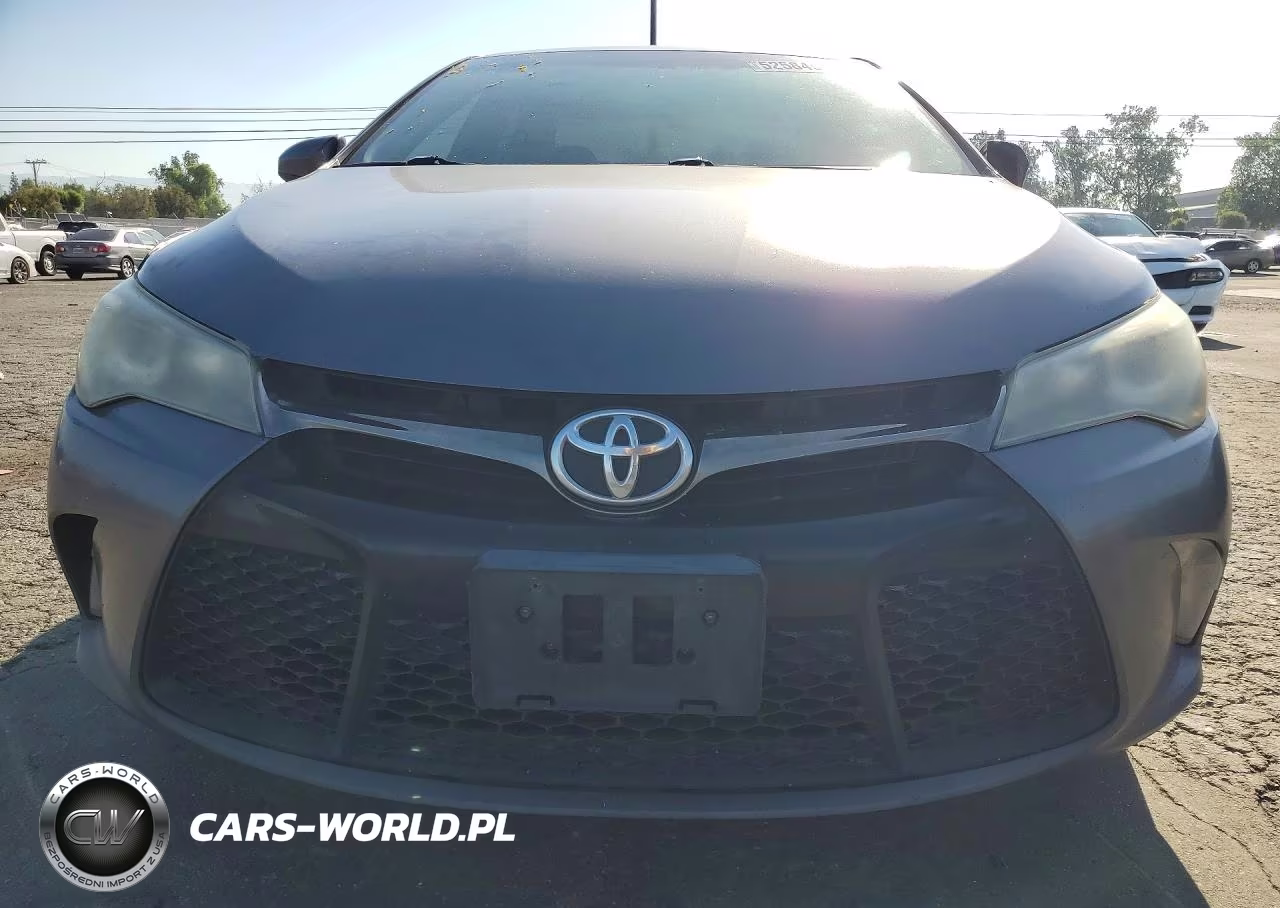 2016 Toyota Camry Se VIN:4T1BF1FK9GU555744 - 5