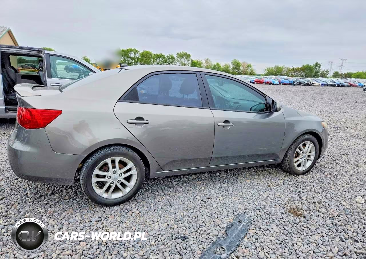 2011 Kia Forte VIN:KNAFU4A2XB5445614 - 3