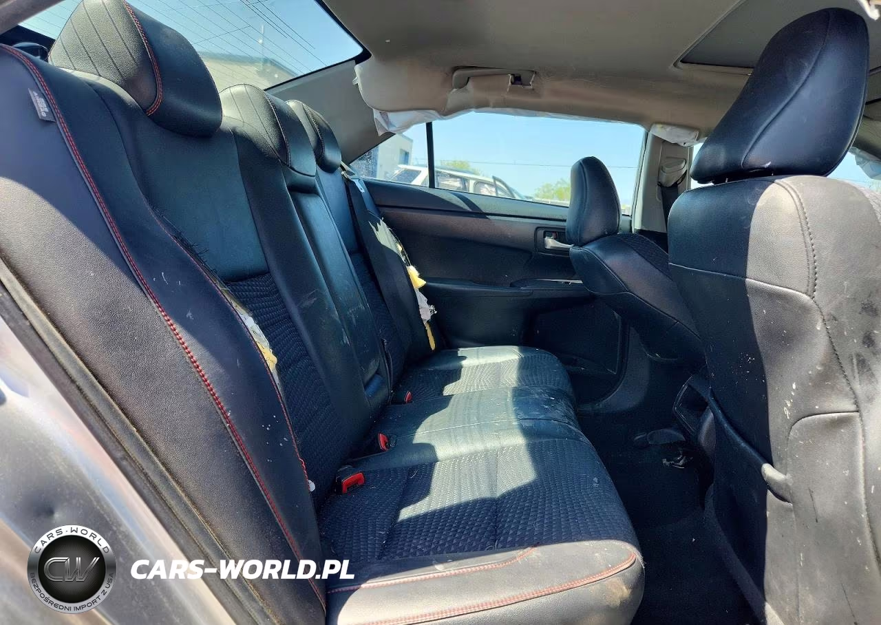 2015 Toyota Camry Se VIN:4T1BF1FK1FU900487 - 10