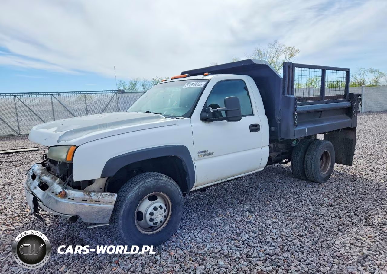 2006 Chevrolet Silverado Dump Truck
