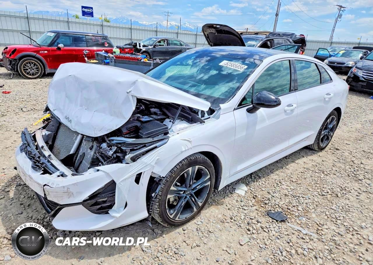 2024 Kia K5 Gt Line – zdjęcie 1 z 12