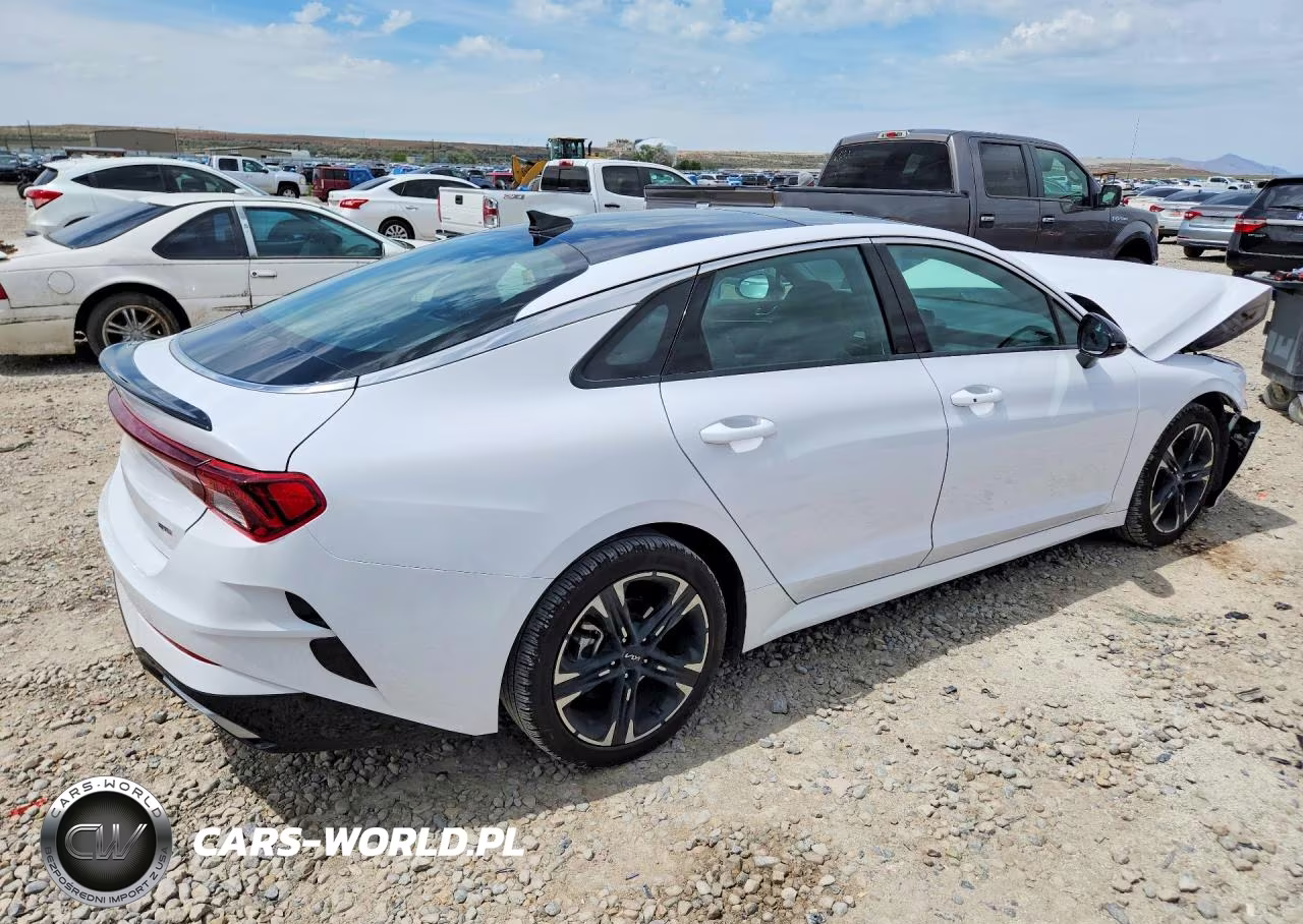 2024 Kia K5 Gt Line VIN:5XXG64J29RG266066 - 3