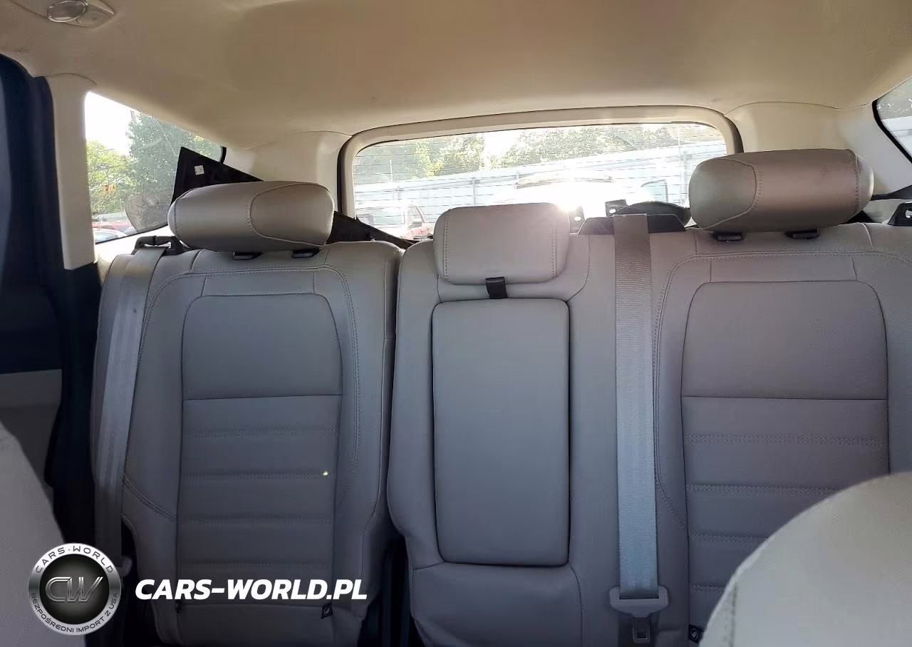 2018 Ford Escape Sel VIN:1FMCU9HD0JUC39986 - 10