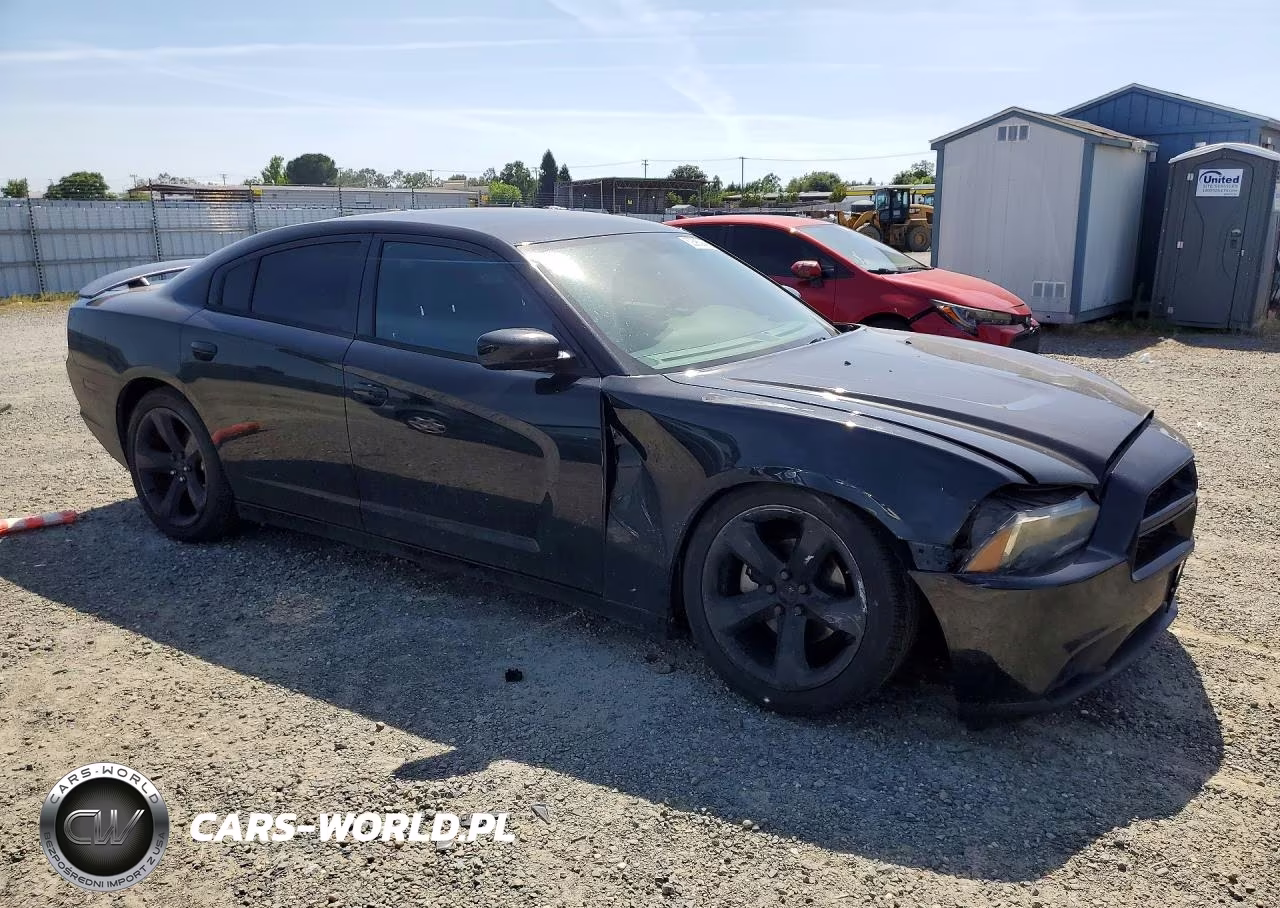 2013 Dodge Charger Sxt VIN:2C3CDXHGXDH620100 - 4