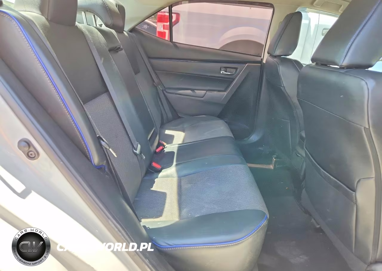 2017 Toyota Corolla Se VIN:5YFBURHE9HP665188 - 10
