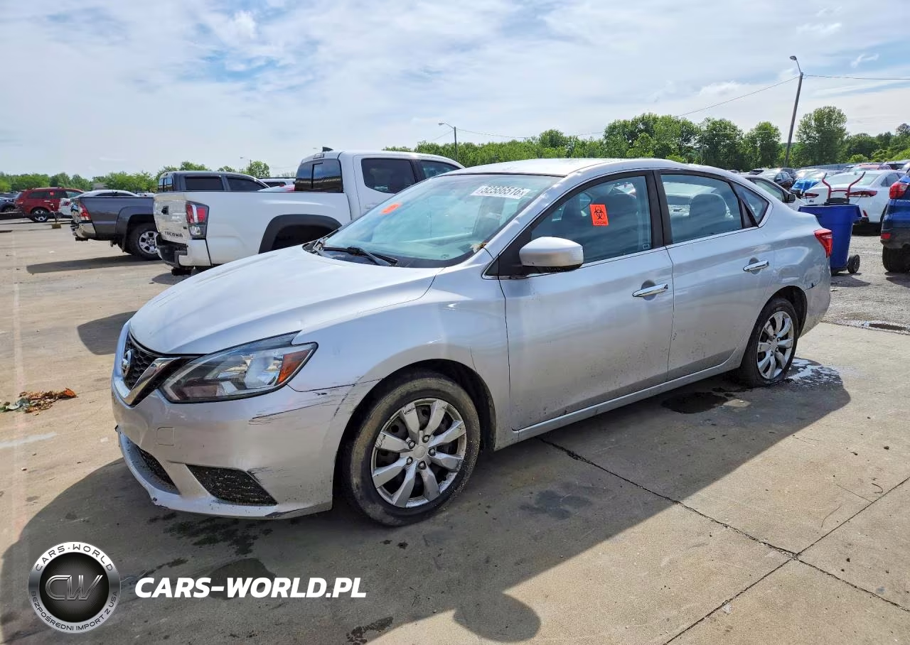 2017 Nissan Sentra S – zdjęcie 1 z 12