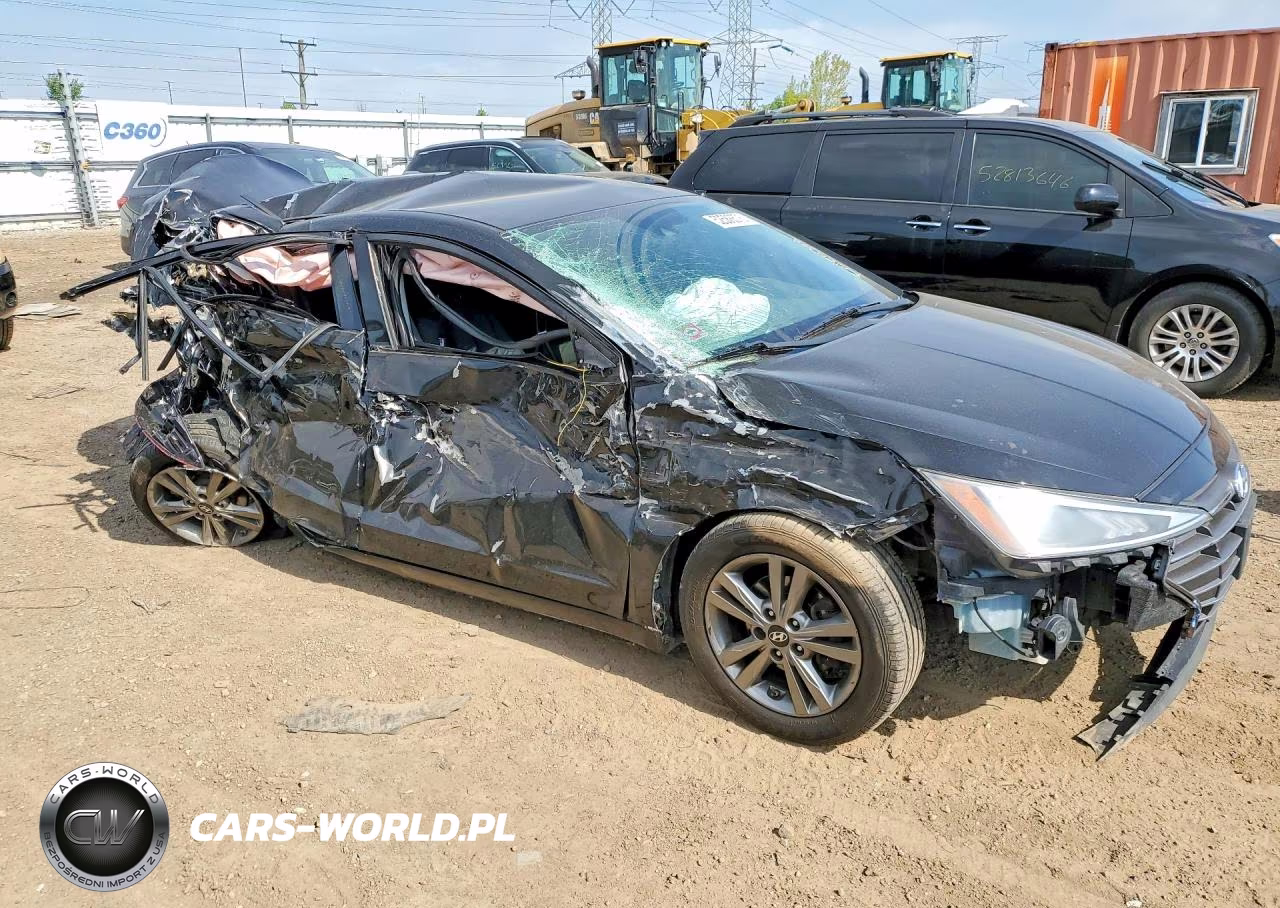 2019 Hyundai Elantra Sel VIN:5NPD84LF6KH404573 - 4