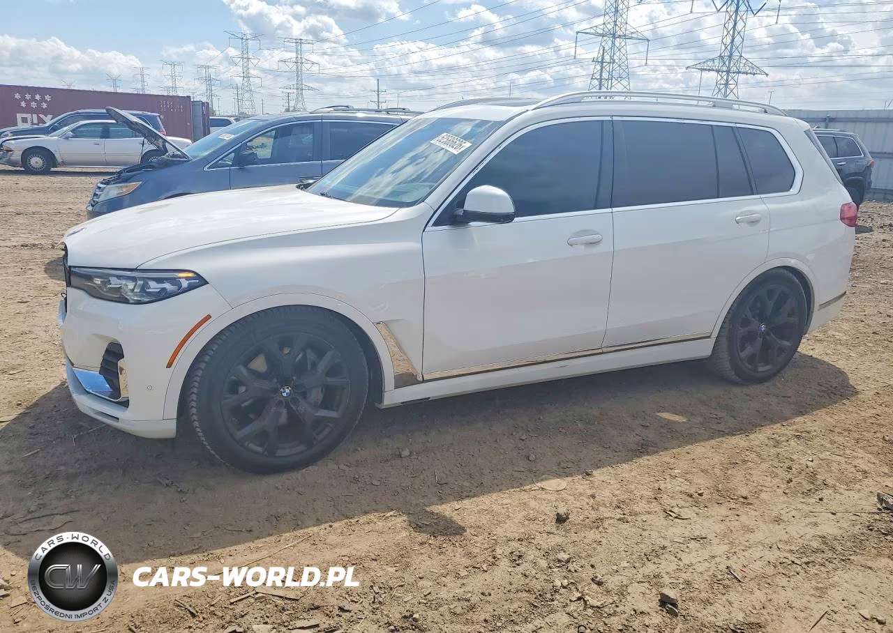2019 BMW X7 xDrive50I