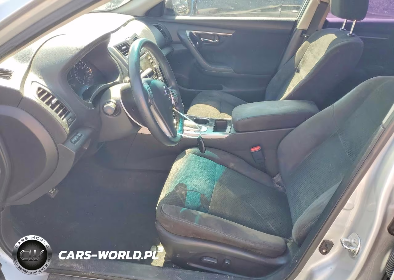 2014 Nissan Altima 2.5 S VIN:1N4AL3AP3EN366205 - 7
