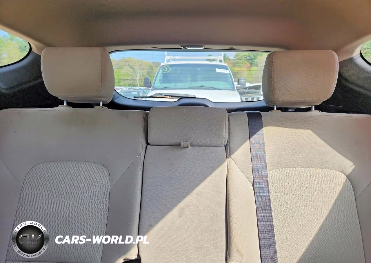 2017 Hyundai Santa Fe Sport 2.4L VIN:5XYZUDLB0HG389079 - 10