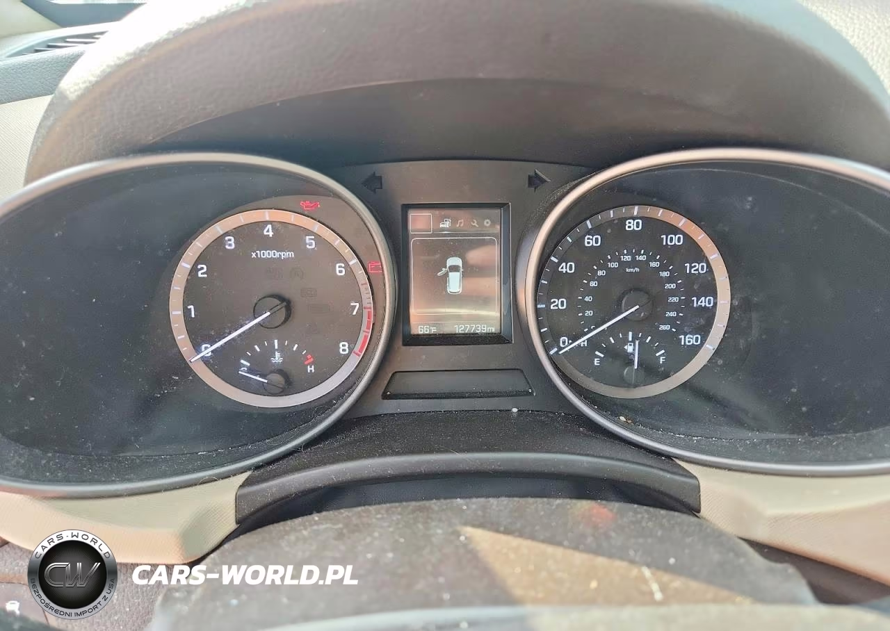2017 Hyundai Santa Fe Sport 2.4L VIN:5XYZUDLB0HG389079 - 9