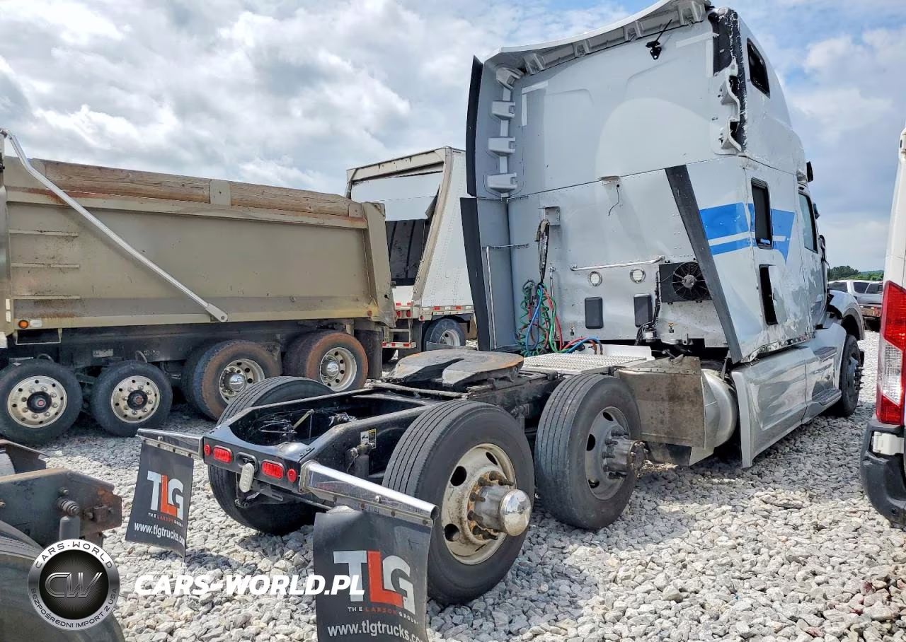 2022 Peterbilt 579 - Semi Truck VIN:1XPBDP9X3ND765143 - 4