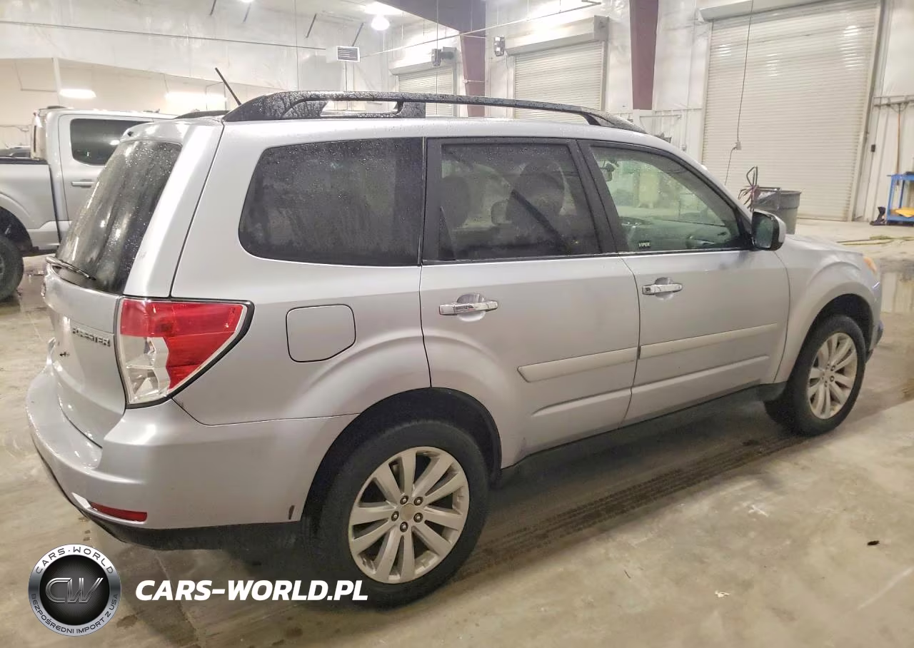 2012 Subaru Forester 2.5X Premium VIN:JF2SHBDCXCH414363 - 3
