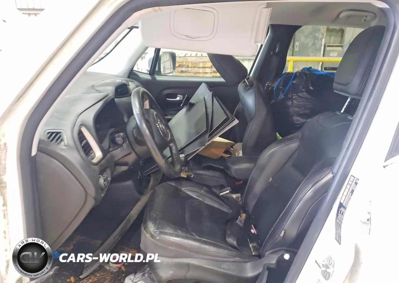 2016 Jeep Renegade Limited VIN:ZACCJADTXGPC66005 - 7