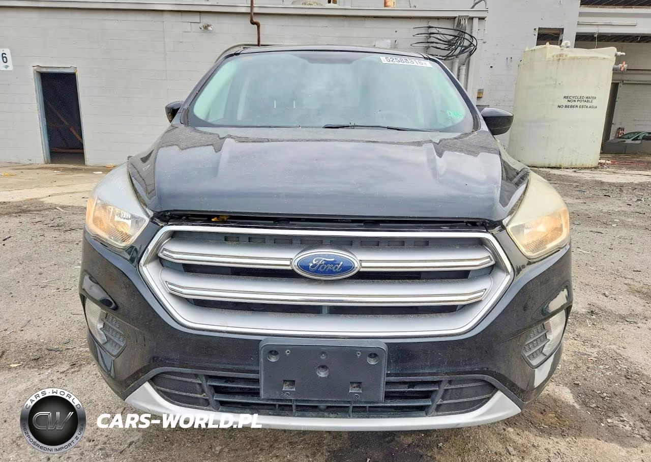 2017 Ford Escape Se VIN:1FMCU0GD0HUE56087 - 5