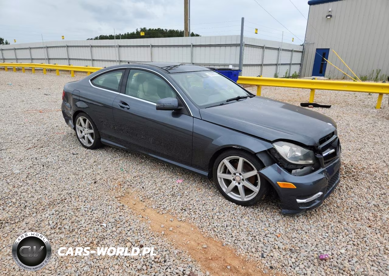 2013 Mercedes-Benz C 250 VIN:WDDGJ4HBXDG002026 - 4