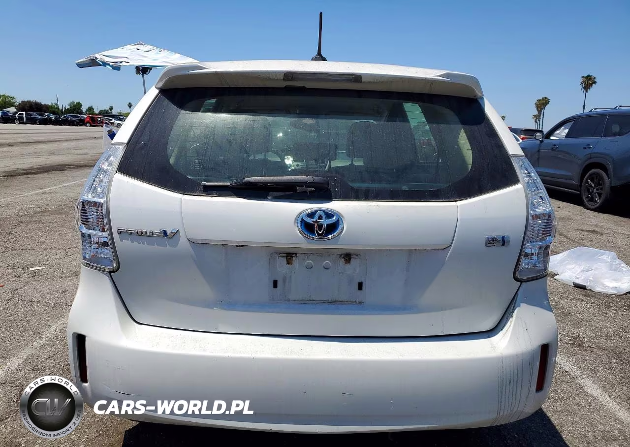 2014 Toyota Prius V Five VIN:JTDZN3EU7E3355467 - 6