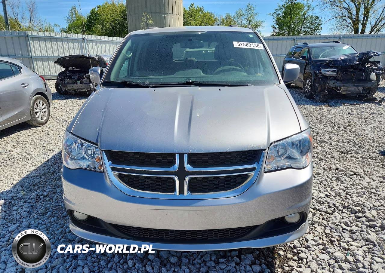 2018 Dodge Grand Caravan Sxt VIN:2C4RDGCG3JR206174 - 5